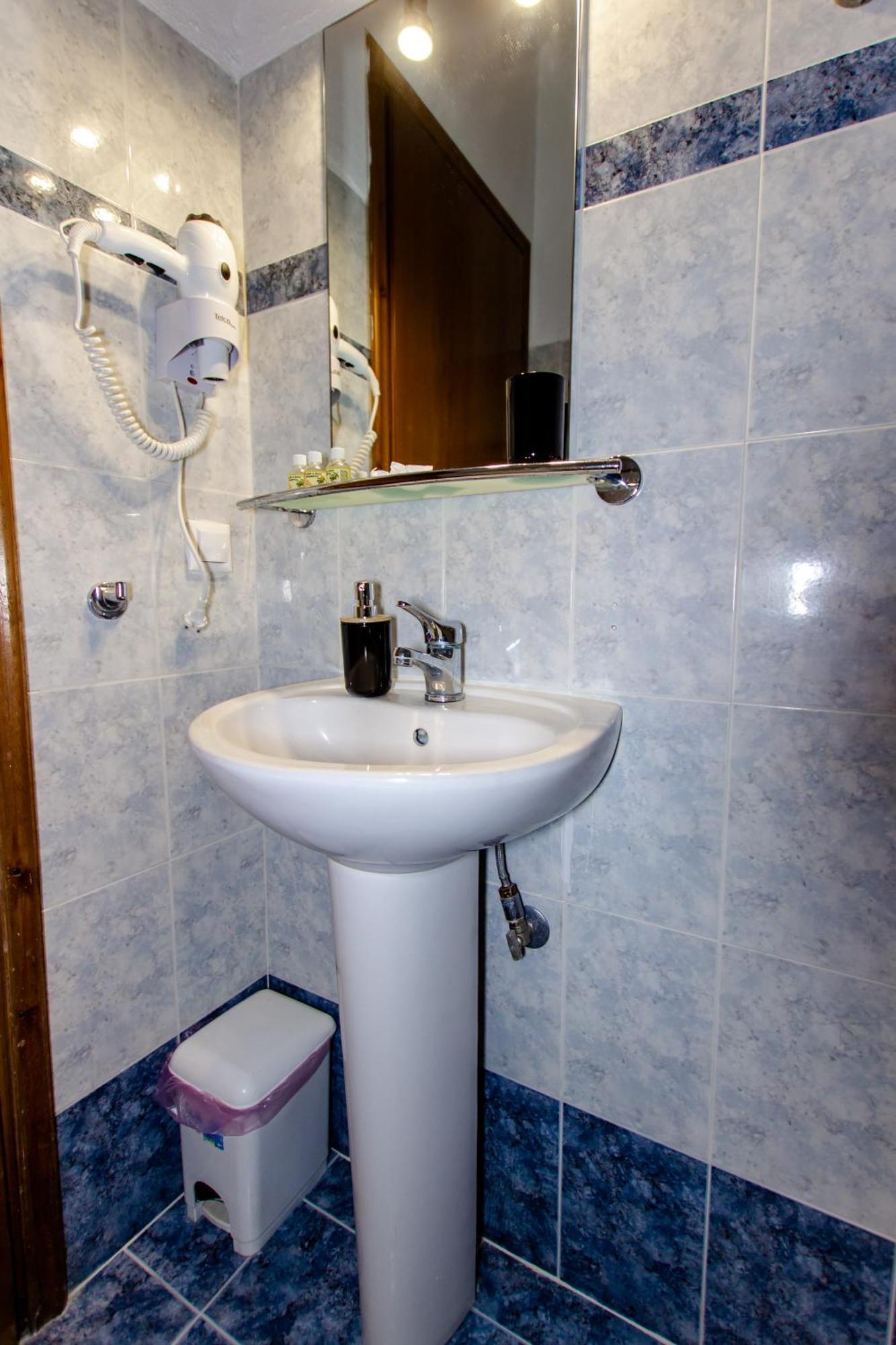 Athanasia Inn Nea Vrasna Ngoại thất bức ảnh