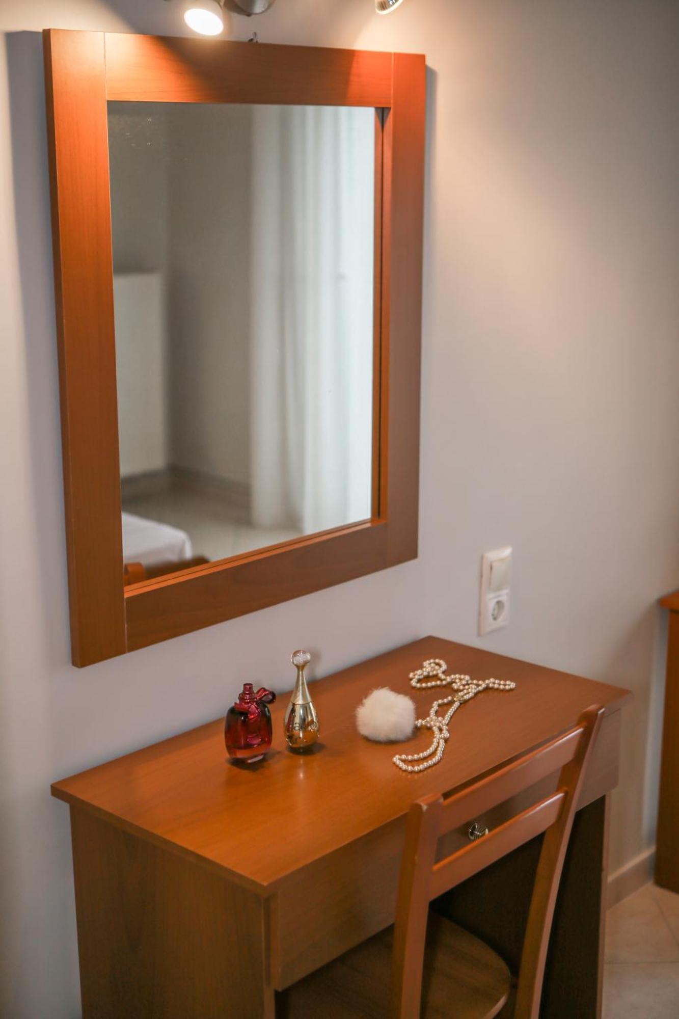 Athanasia Inn Nea Vrasna Ngoại thất bức ảnh