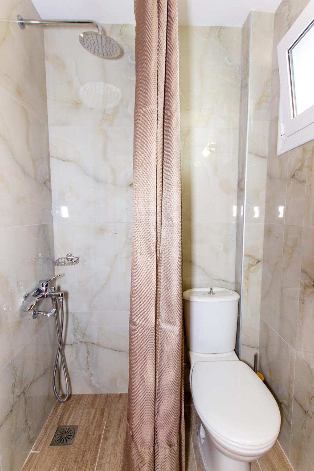Athanasia Inn Nea Vrasna Ngoại thất bức ảnh