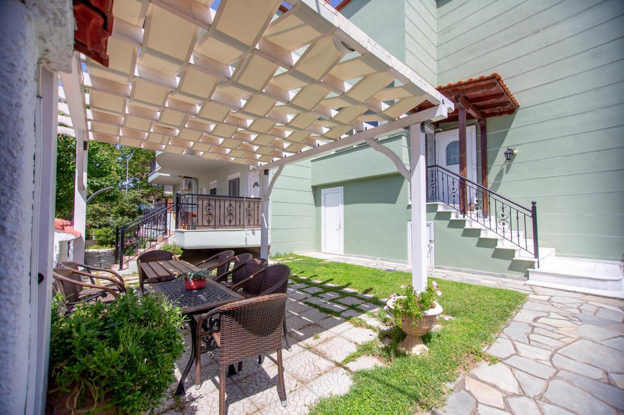 Athanasia Inn Nea Vrasna Ngoại thất bức ảnh